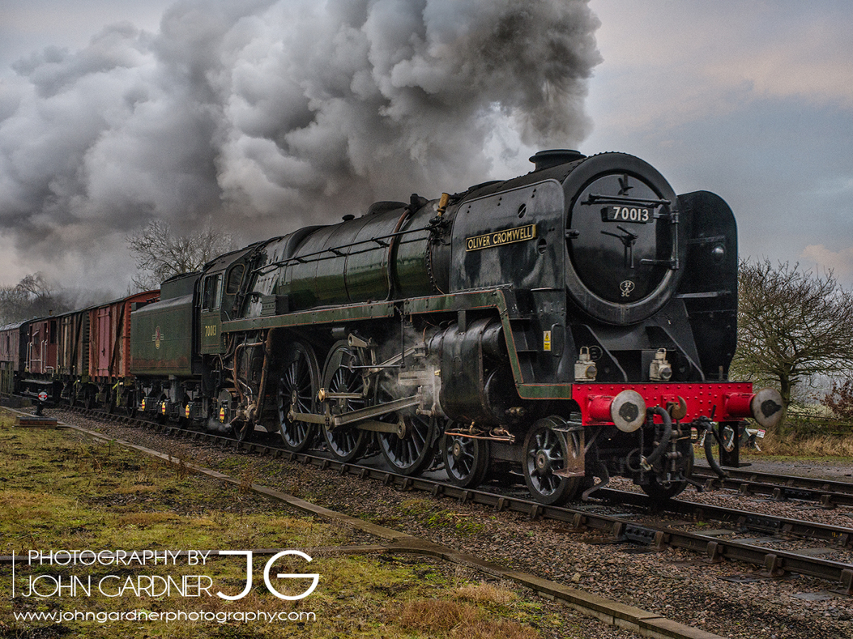 steam train photography Oliver Cromwell