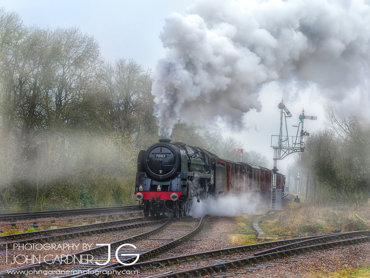 steam train photography Oliver Cromwell