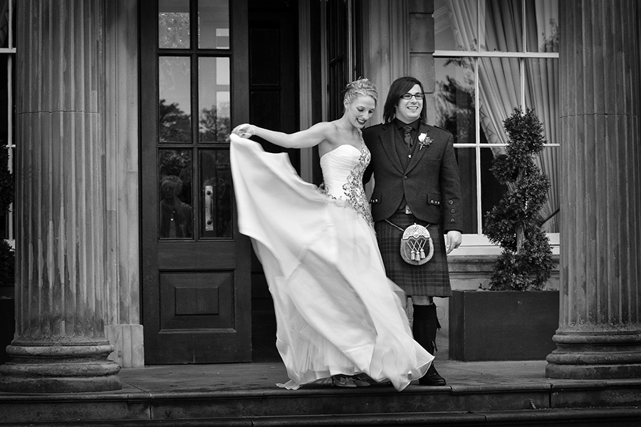wedding photographer Oulton Hall