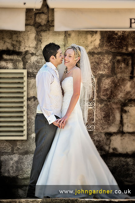 Wakefield wedding photographer at Hazelwood Castle Wakefield wedding photographer at Hazelwood Castle