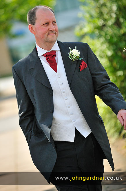 wedding photography Cedar Court Wakefield